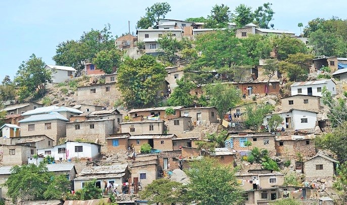 slum tourism mwanza - african life